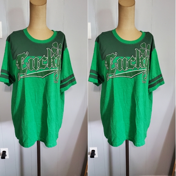 Lucky Tee Shirt For Men Size Large - Picture 1 of 9